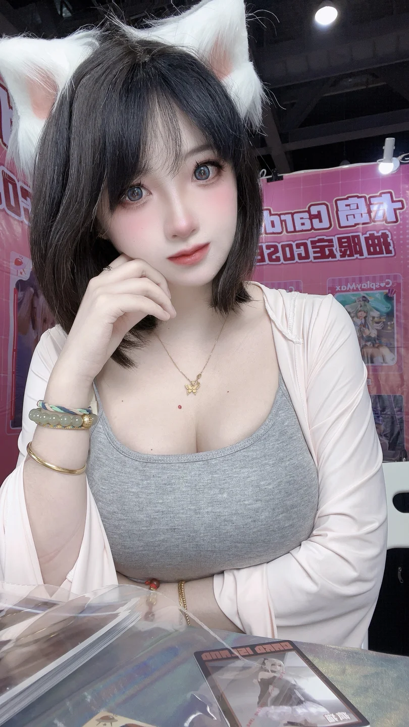 疯猫ss - No.153 2025年05月会员合集 [60P,9V-449MB] tg@simisebaisi 【丝足阁】023.webp